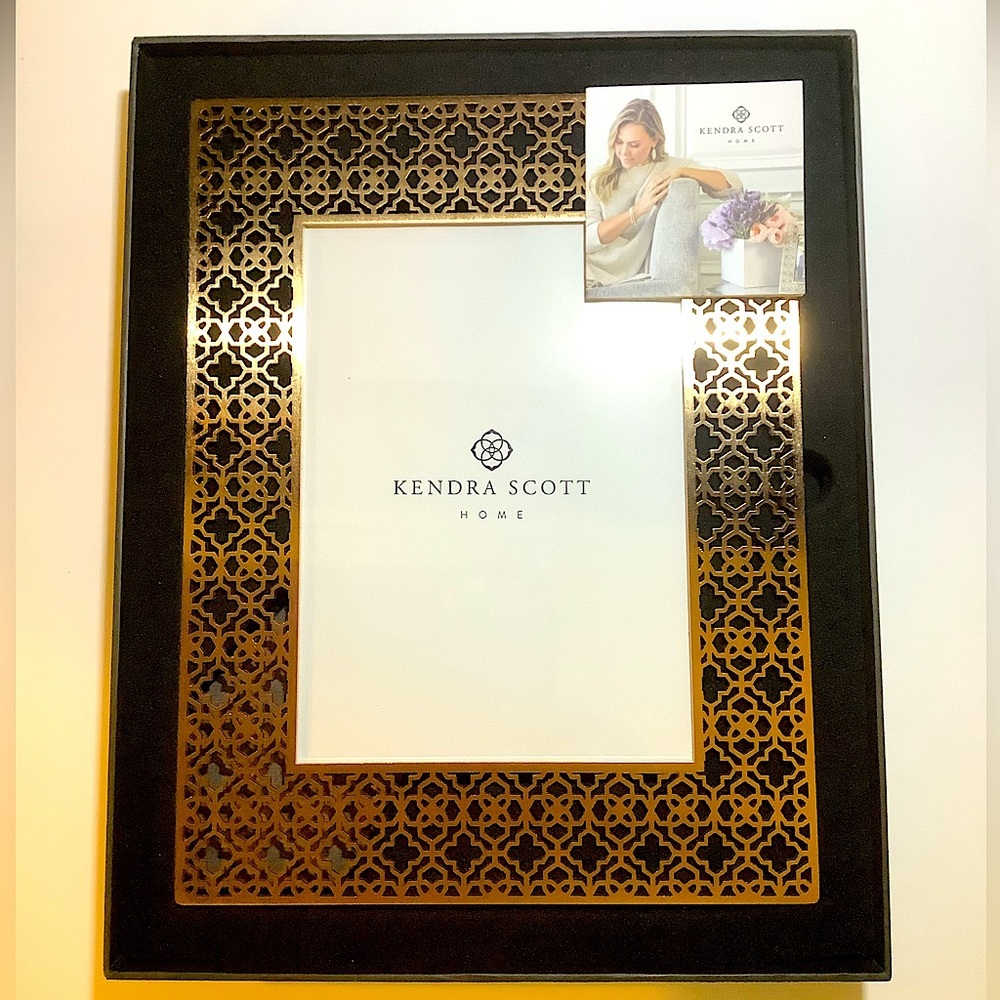 Kendra Scott Home Rose Gold 5 x 7 Filigree Picture Frame New